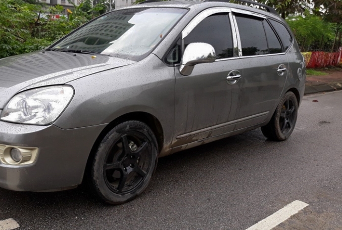 Đánh giá xe KIA Carens 2010